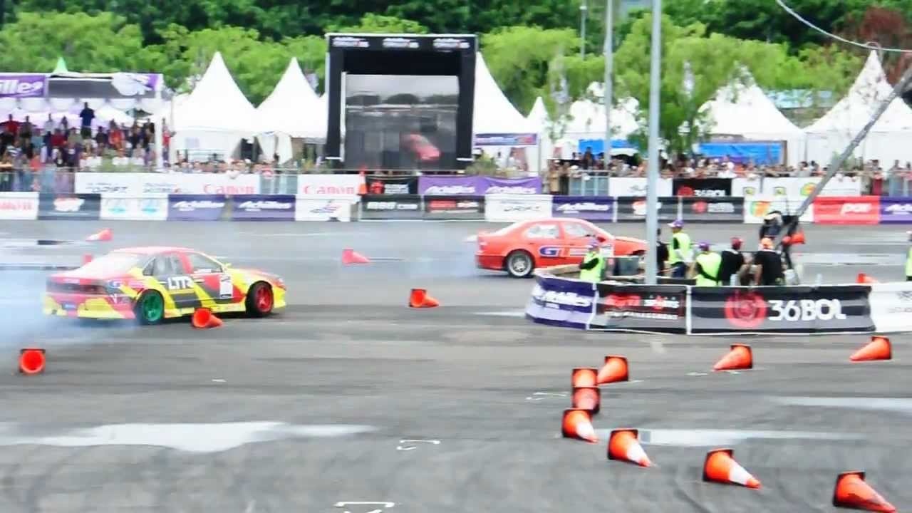 Formula Drift Indonesia 2012: Top 32 Dean Zen vs Valentino Run 1.AVI