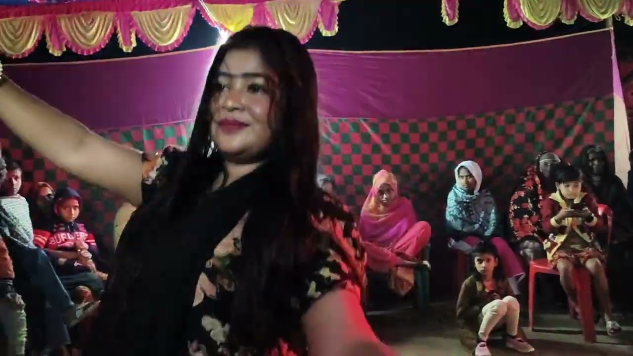 পেয়ার লাল রে অস্থির নাচ