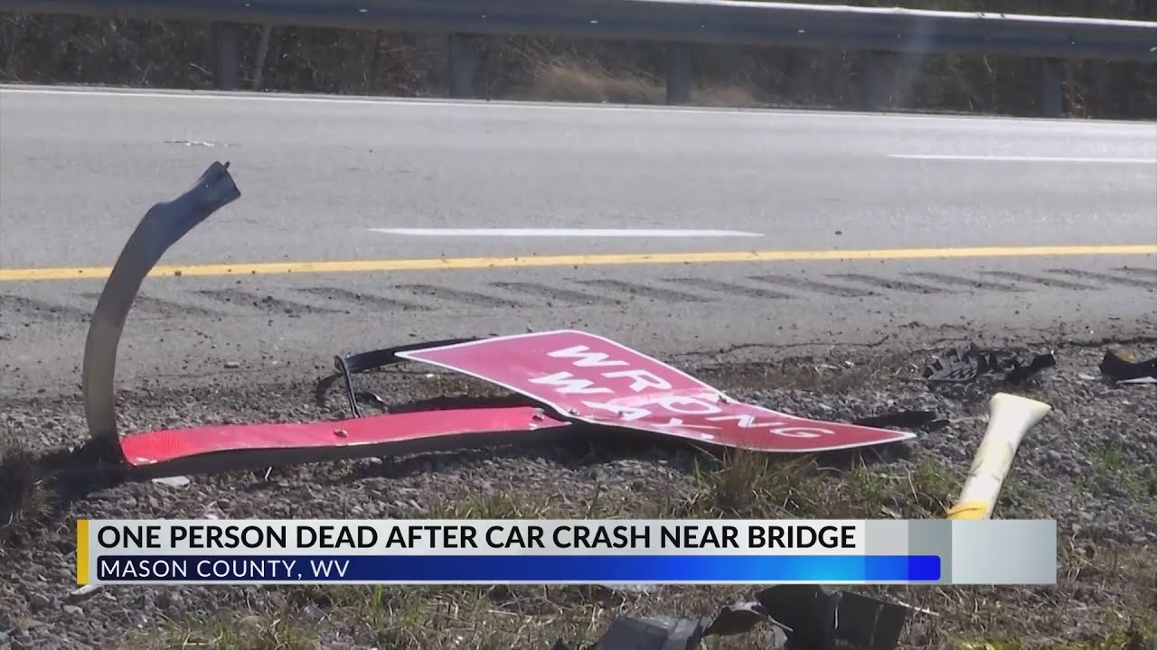 Car goes over Mason County bridge in fatal crash