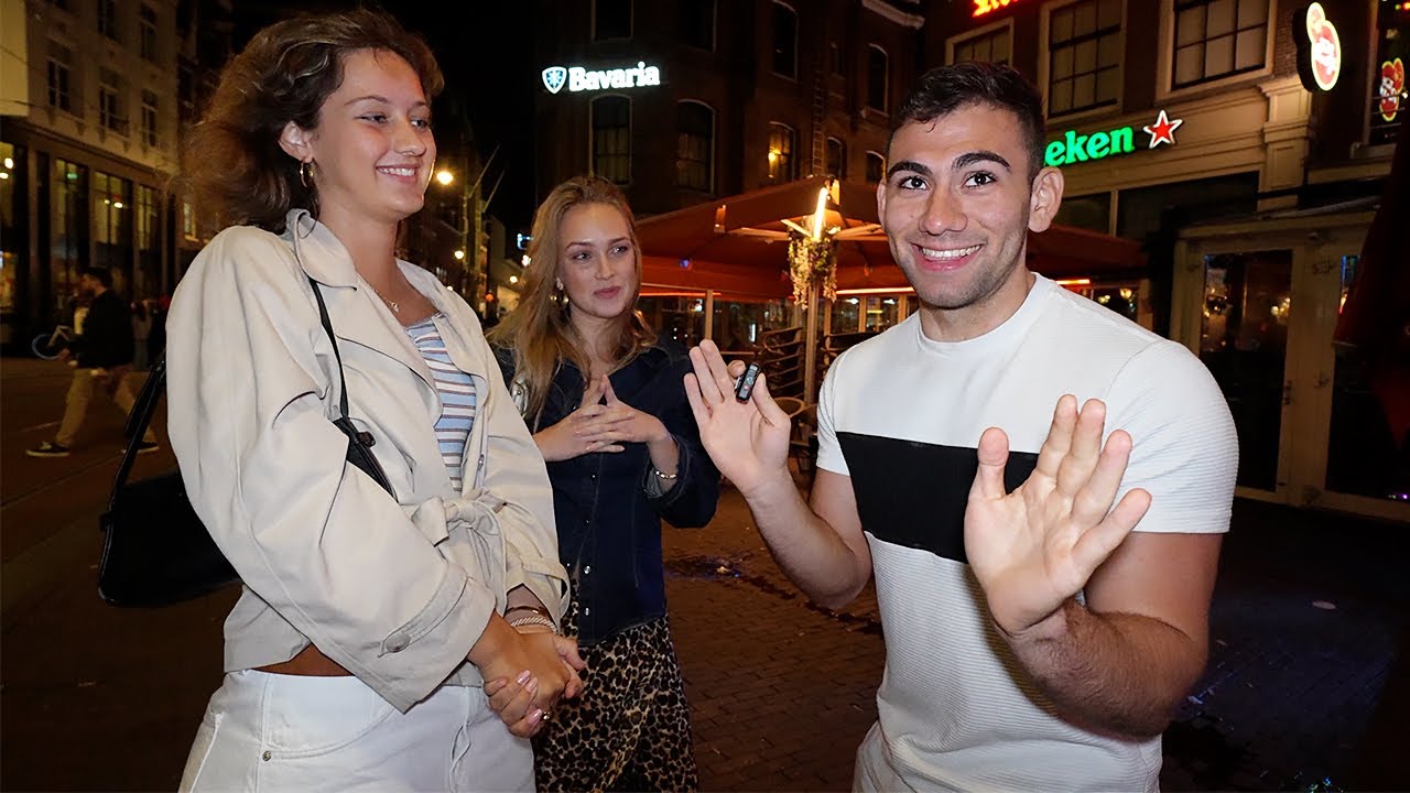 СПРОСИТЕ ДЕВУШЕК В НИДЕРЛАНДАХ ЭТО 🇳🇱