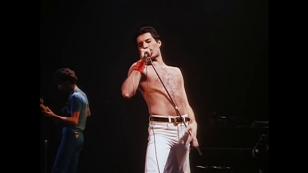 Queen - Dragon Attack - Live in Montreal 1981