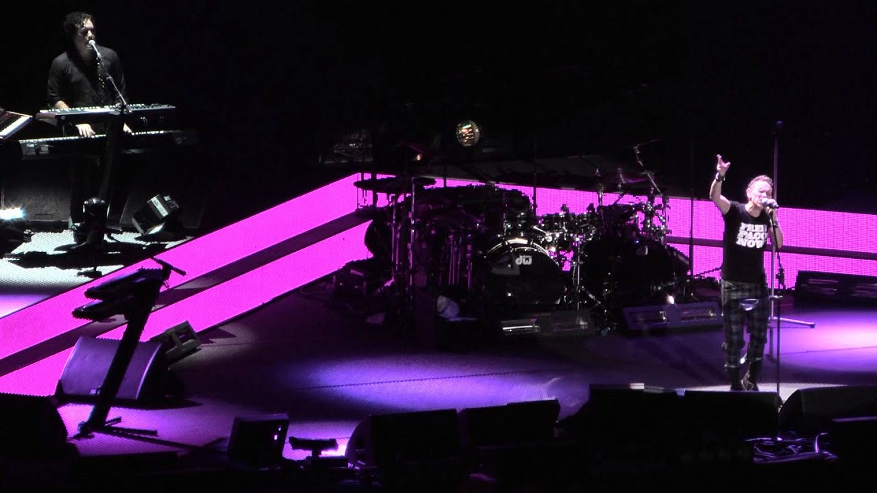 DEPECHE MODE - SHAKE THE DISEASE - MILANO FORUM D'ASSAGO 20-02-14