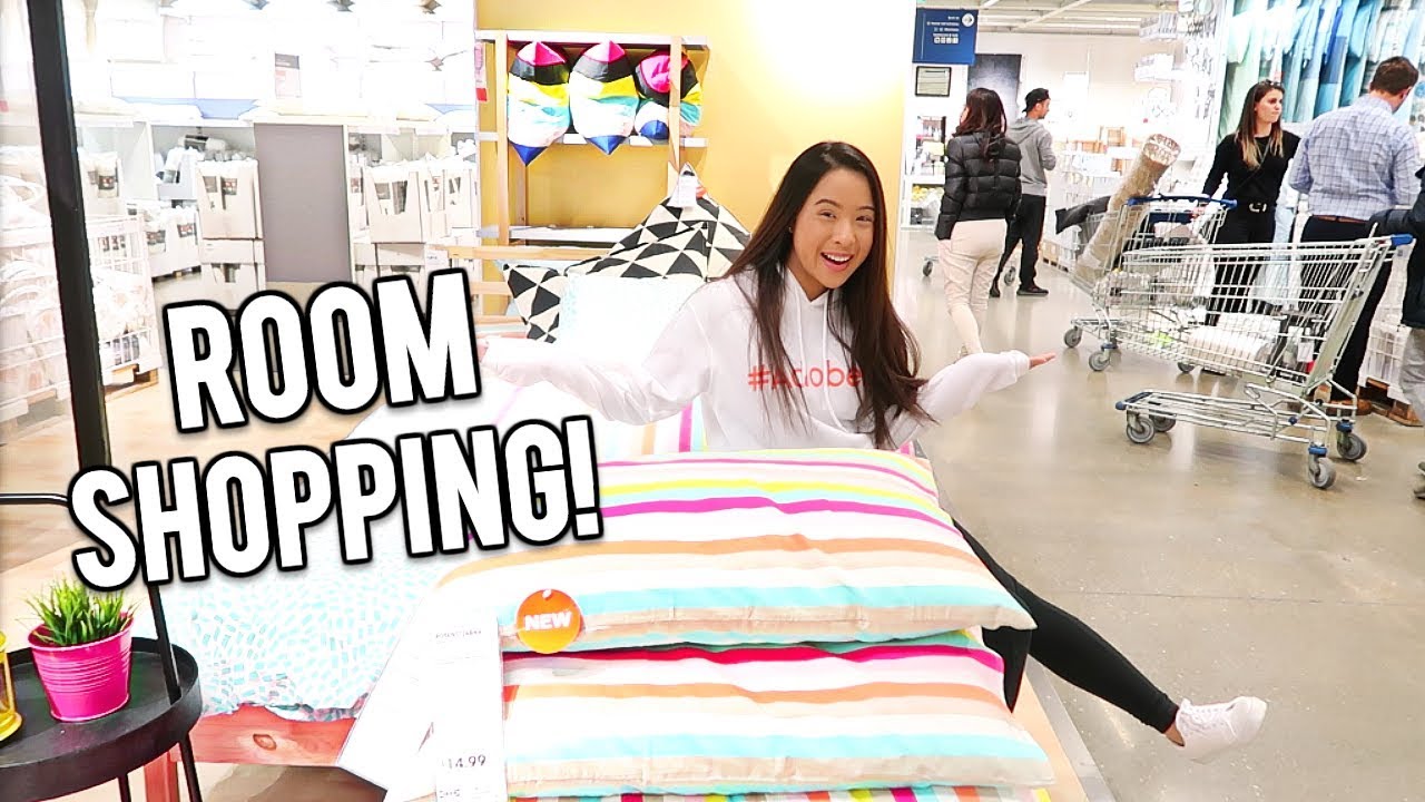 Room Shopping! Redecorating Our Room!