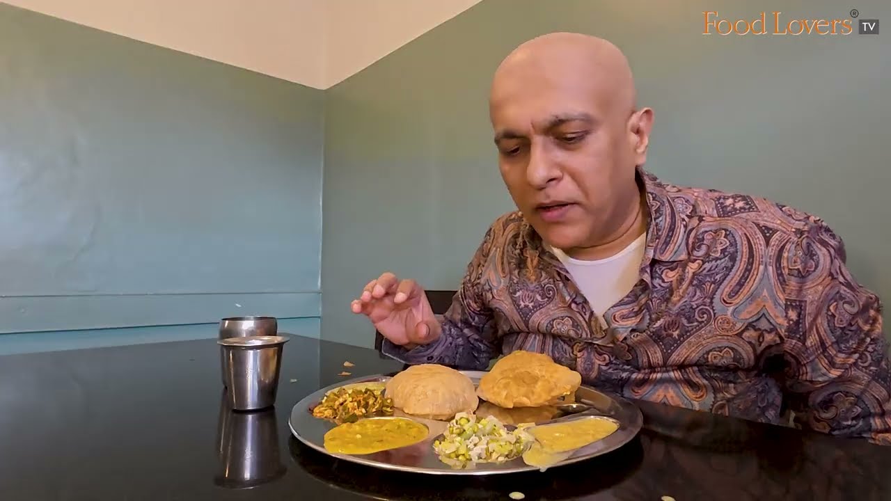 Big Lunch At The Original Mavalli Tiffin Rooms (MTR) Lalbagh