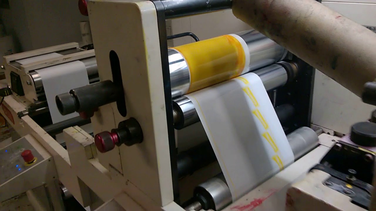 Etiqueta Bopp Bco en acabado Foil y Laminado UV