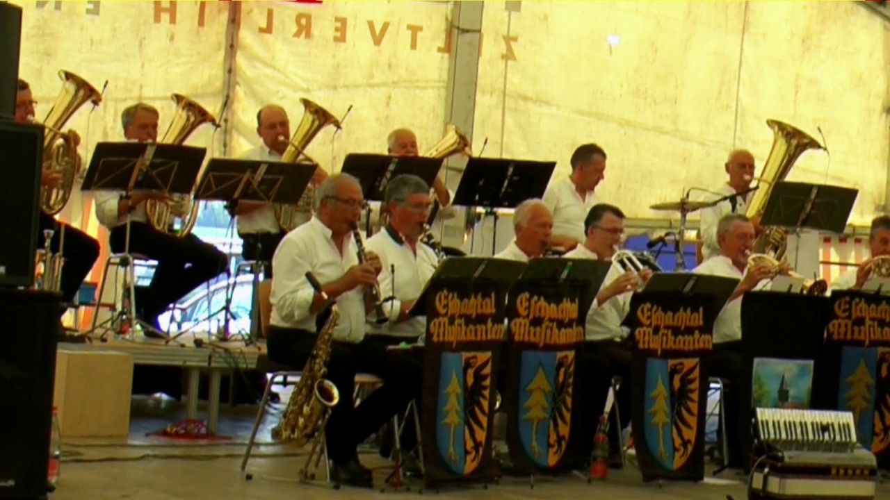 Eschachtal-Musikanten live in Lackendorf