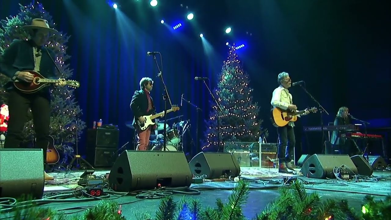 Everybody Knows (Holiday Show 2022)