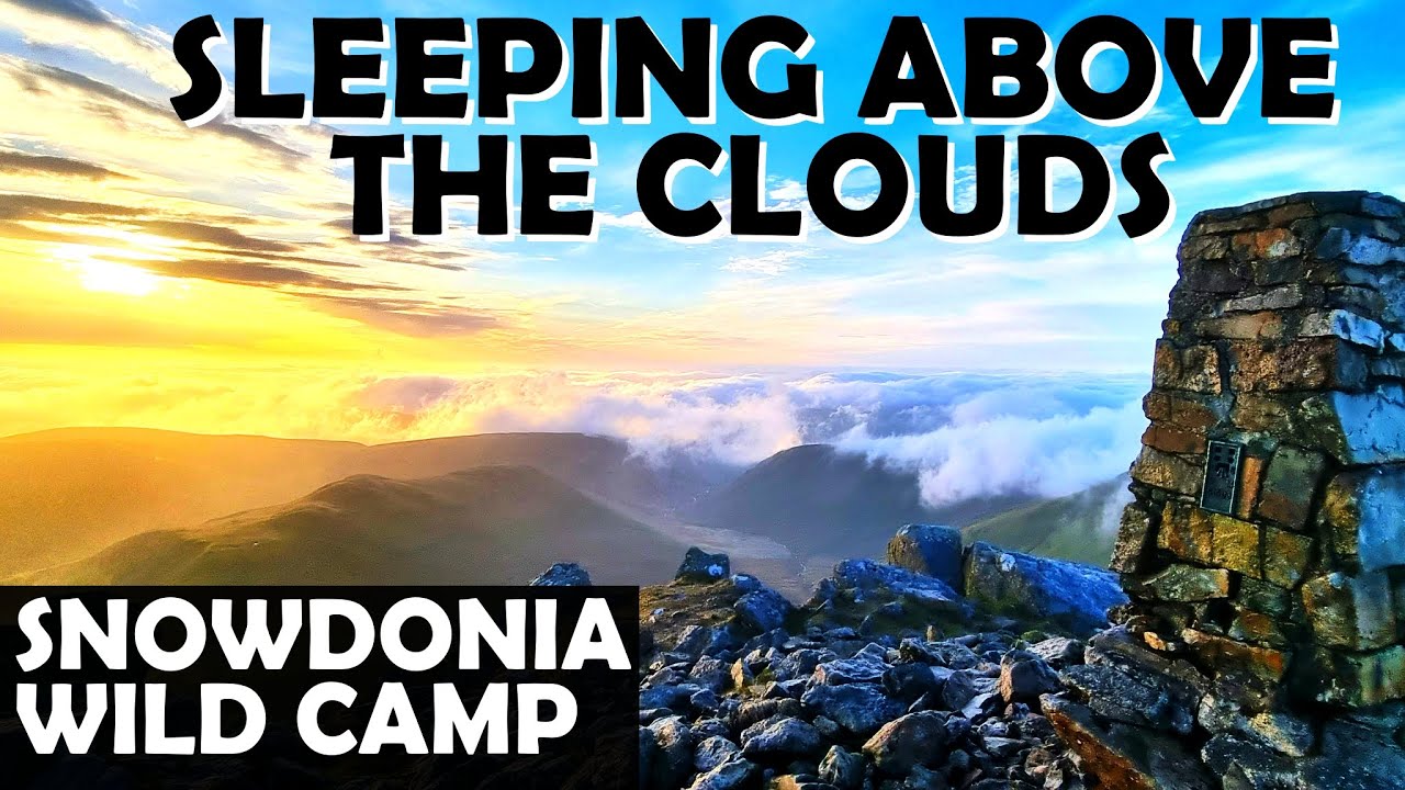 Wild camping in Snowdonia | Aran Fawddwy cloud inversion | Terra Nova Southern Cross 1 UK wild camp