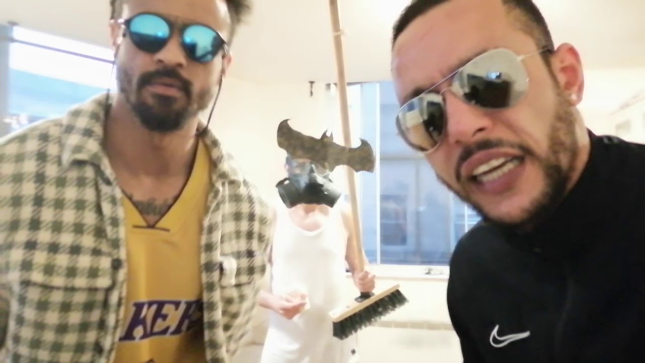 Dorzi & Samurai - COVID-19 UNDER QUARANTINE ☢️🦇🤧💉😷🍻😎