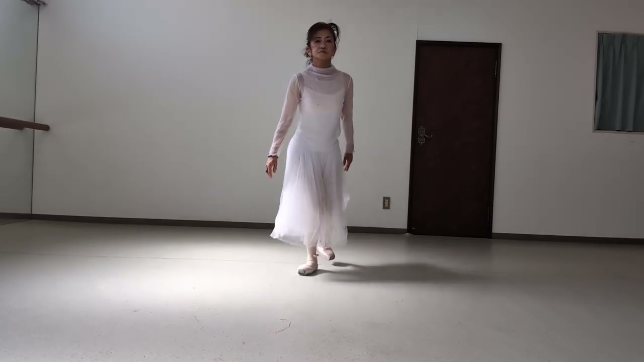 Simda Naoko ballet studio