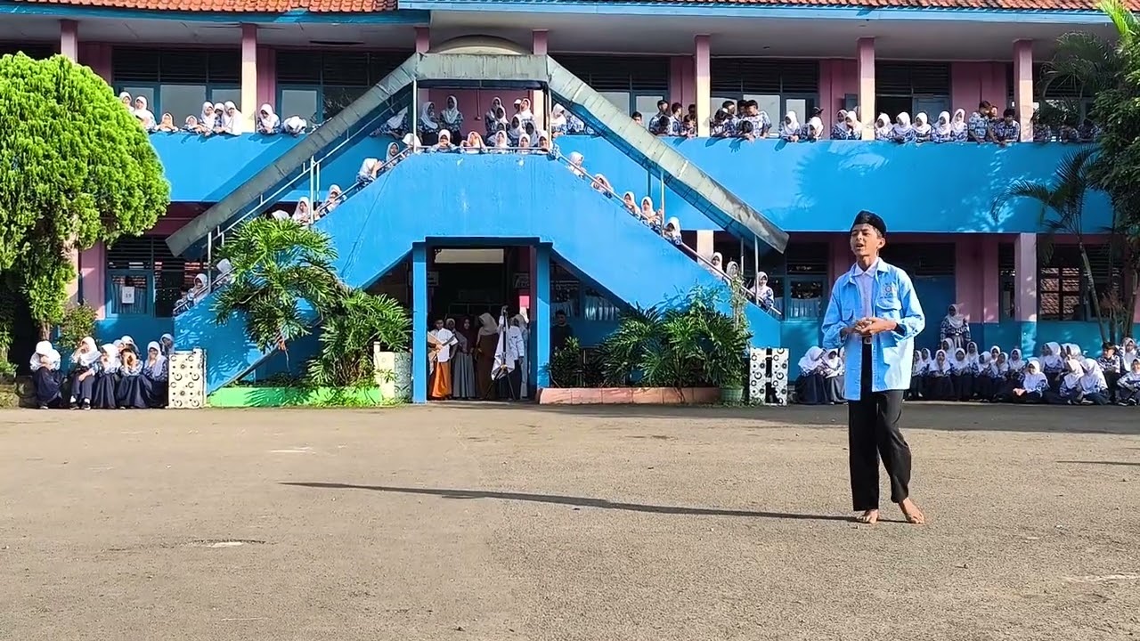 Demo Ekskul Rohis 2025
