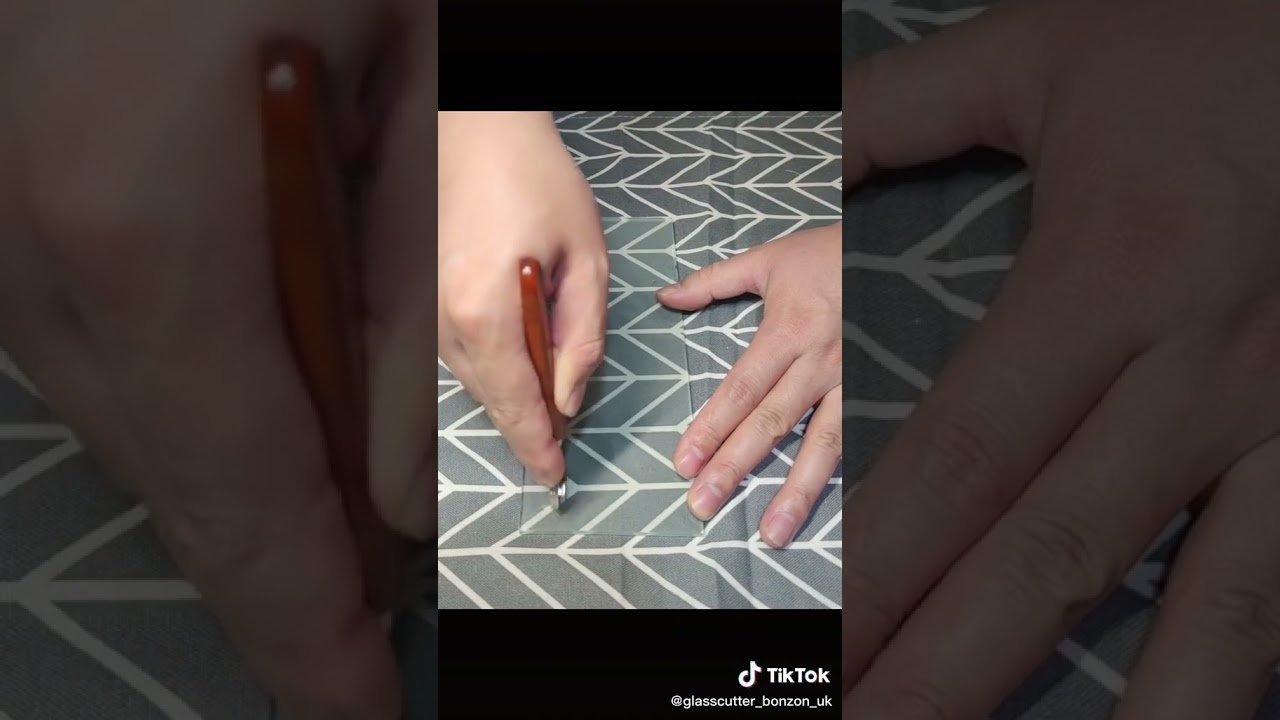 Simple Techniques to Cut and Break Glass #glass #breakingglass #glasscutter  #glasscutting
