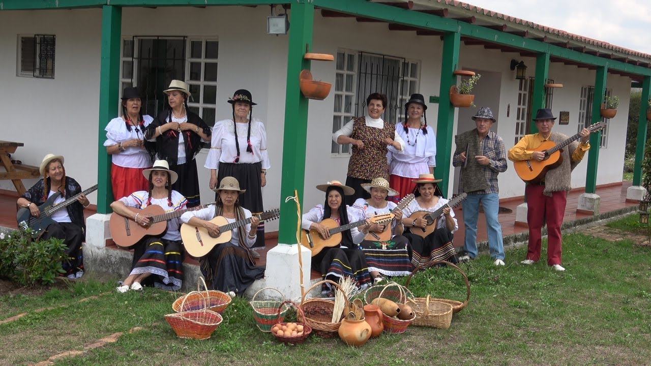VOCES Y CUERDAS LA GALLINA MELLICERA