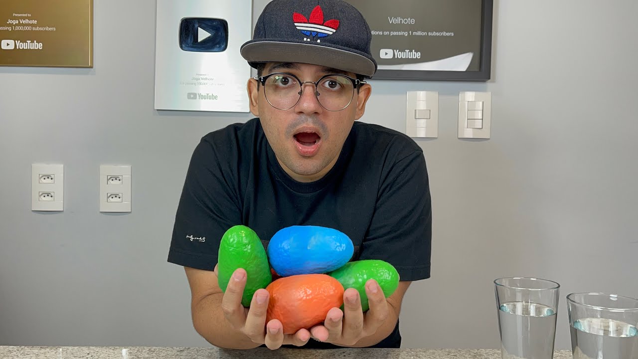 ESSES OVOS COLORIDOS DE DINOSSAUROS CHOCARAM MUITO RÁPIDO!!! (incrível!)