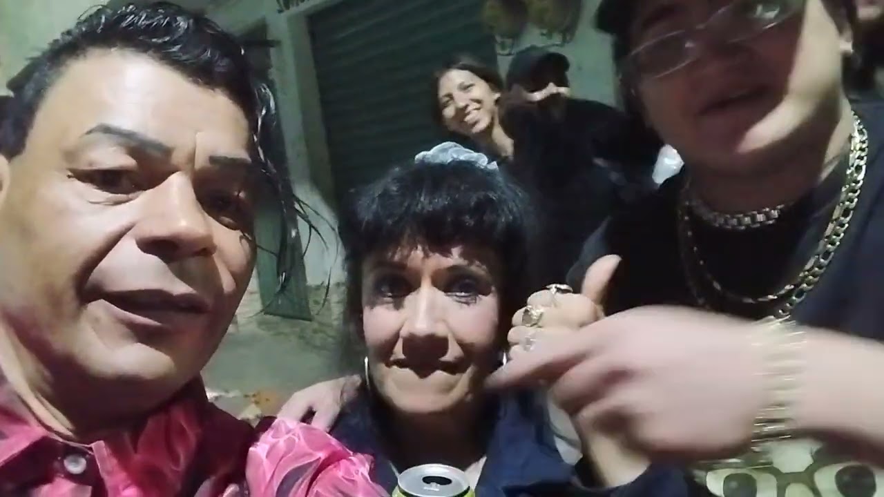 abrazos mi Hugo