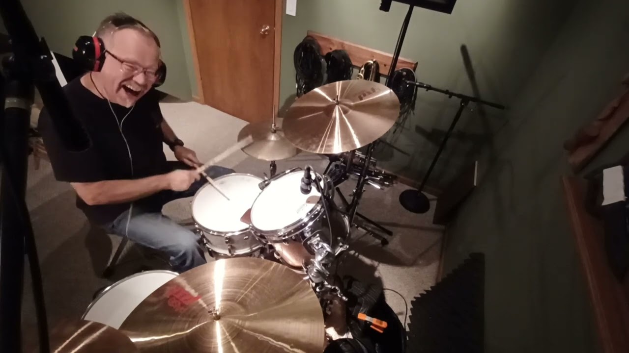 Funeral For a Friend - Love Lies Bleeding Elton John. Jim Huwe Drum Cover