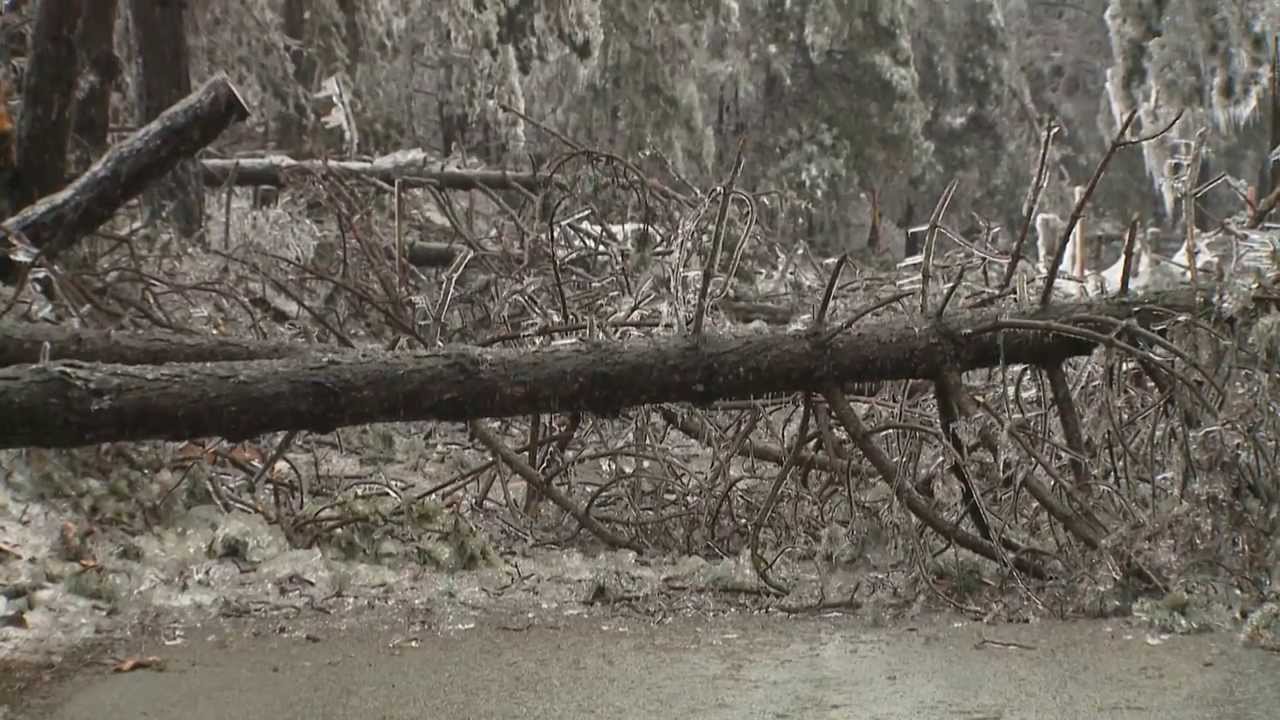 Ledeni obroč nas vse bolj stiska