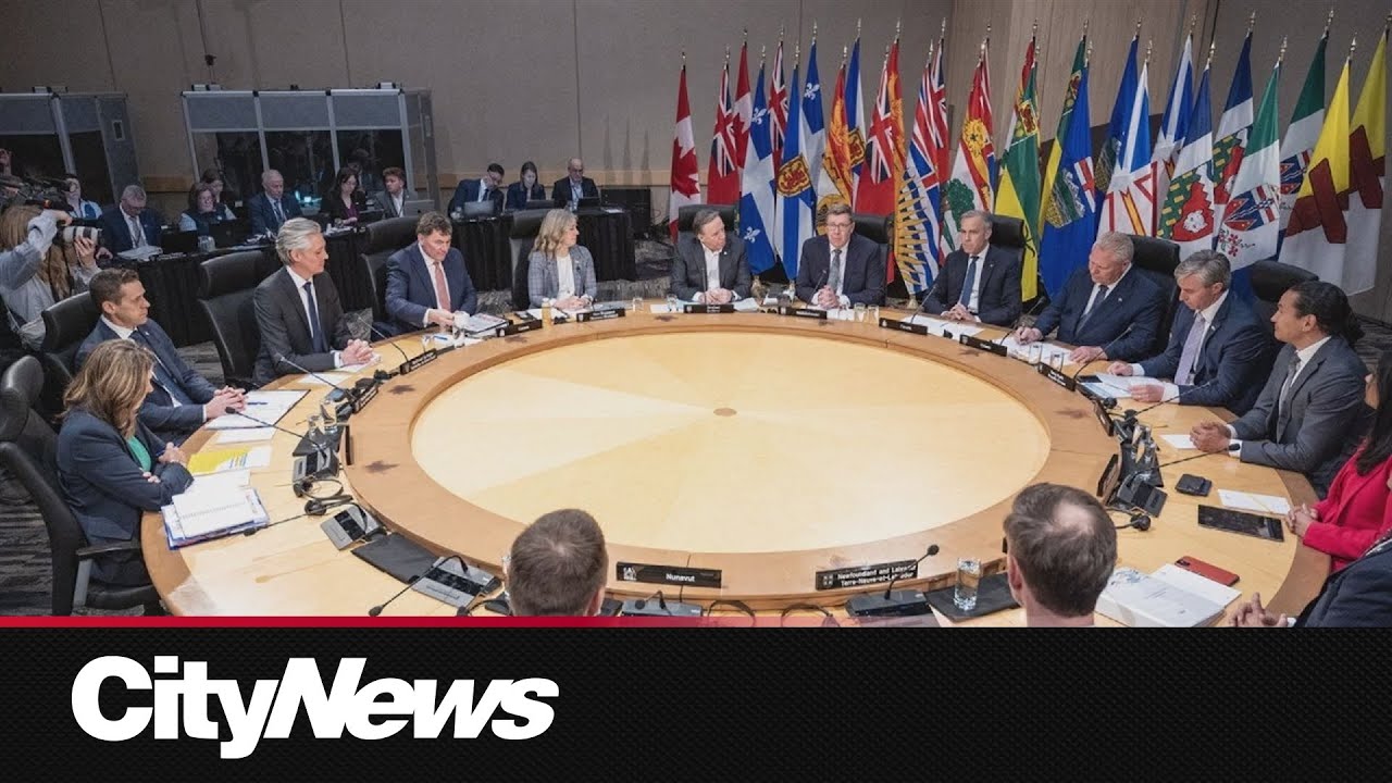 Trade, pipelines, potential referendums: Issues at the table of premiers' meeting