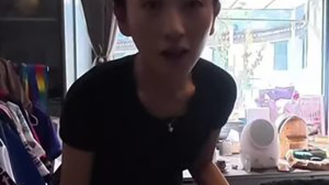 久违的vlog  期待已久的冬季比赛终于开始了  忙也得抽时间必须去现场看  拉萨球迷的快乐也是回来了 这次比赛是有多个俱乐部  每场都会很精彩  力挺城市青年 一声城市青年 一生城市青年呀#高...