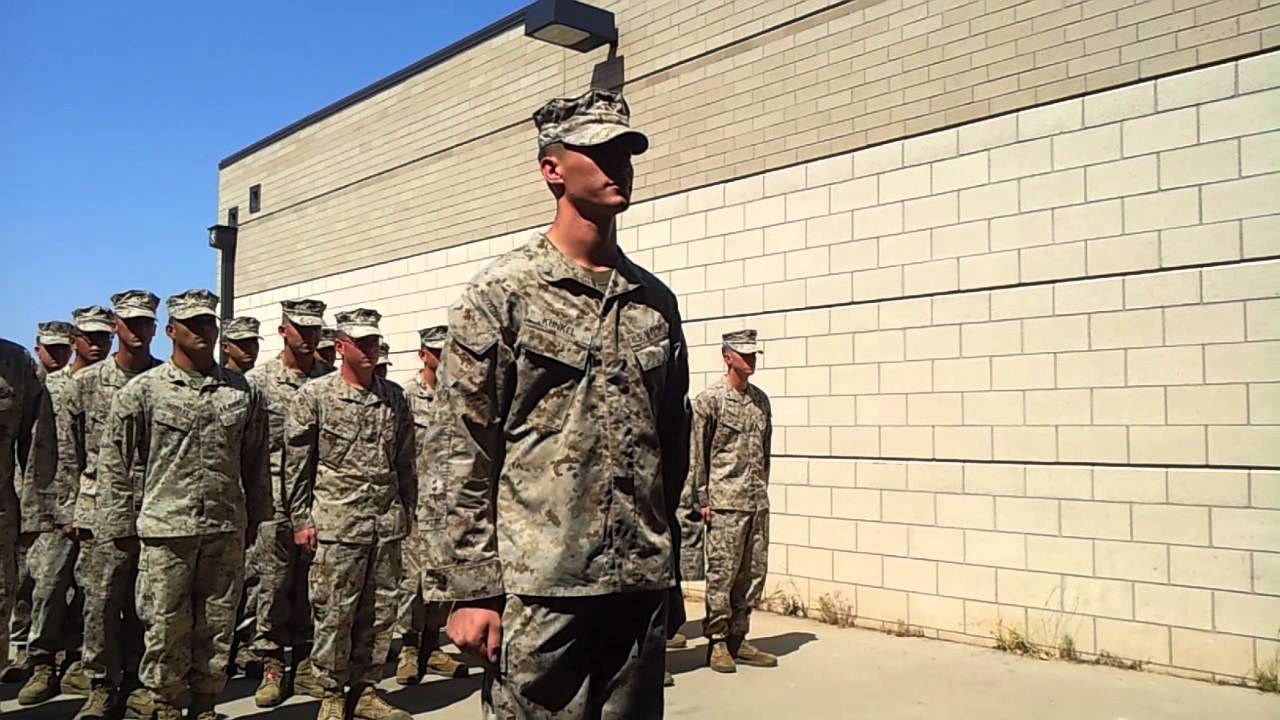 Marine Corps homecoming and proposal