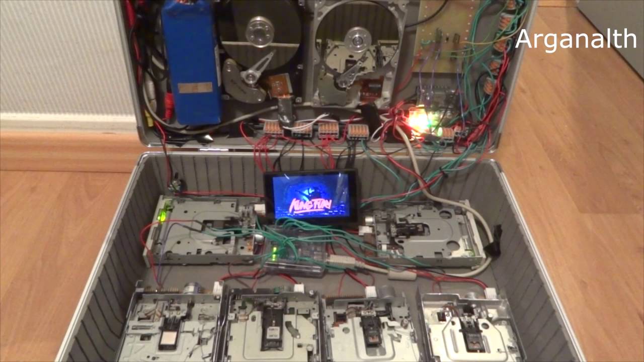 HDD and Floppy Music : David Hasselhoff - True Survivor (from Kung Fury)
