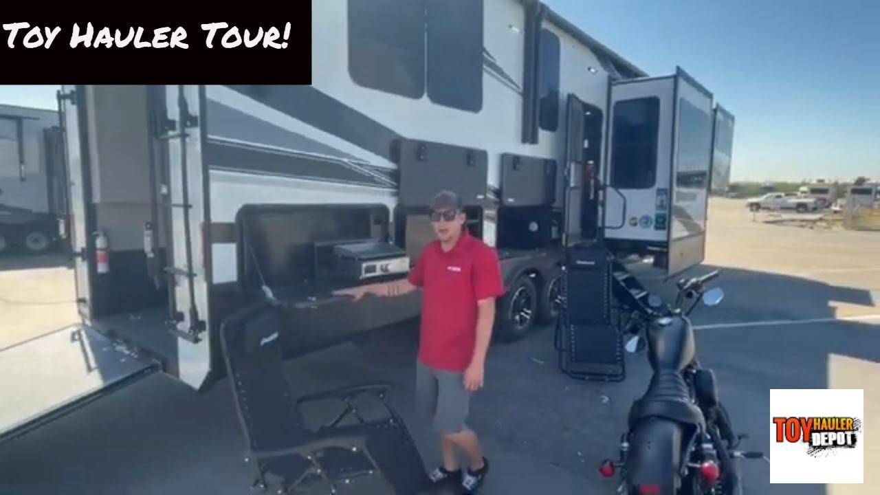 Grand Design Momentum 376THS Fifth Wheel | Toy Hauler Depot