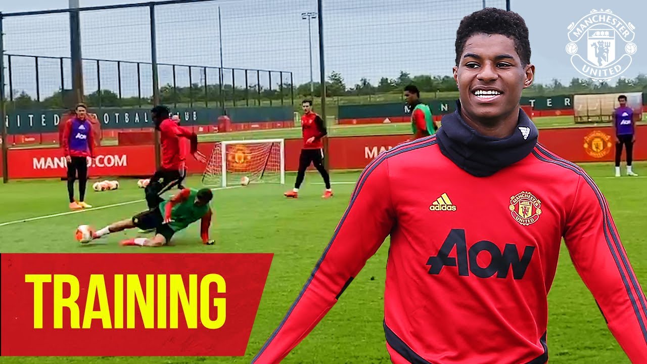 Training | The Reds step up the intensity ten days out from our return to action | Manchester United