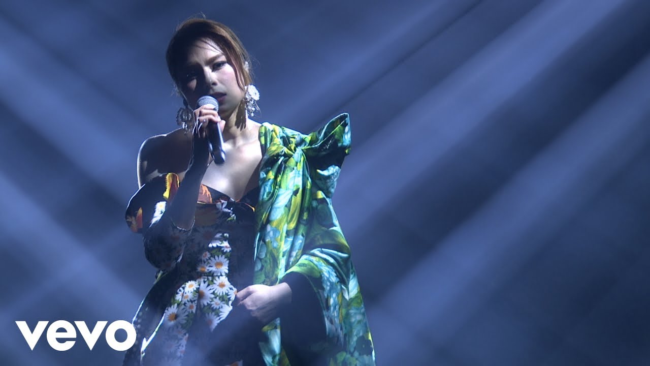 Gin Lee - 《很堅強》(Live)