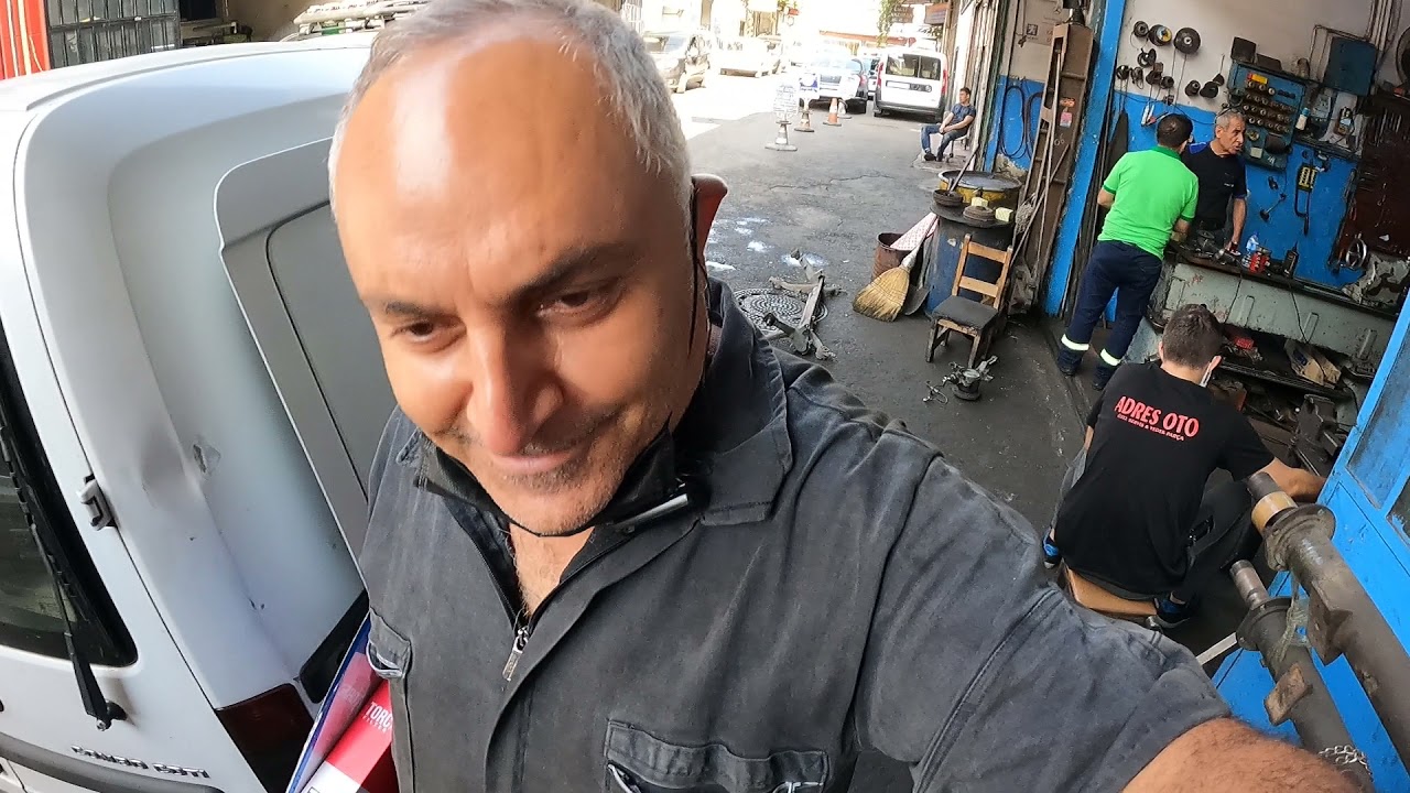 Eski ustaların hali başka (yoğun çalışan torna atölyesinden kareler)
