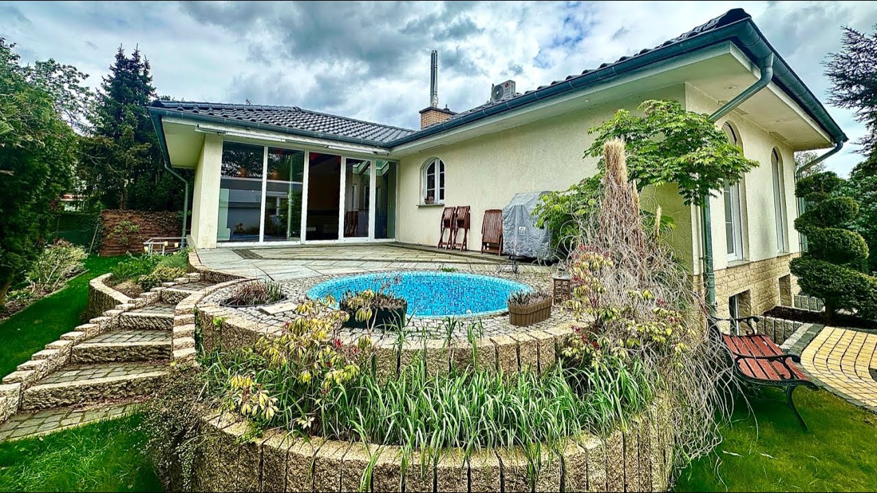 ANSPRECHENDES ANWESEN MIT PRIVATWEG & SCHÖNEN GARTEN & WHIRLPOOL! KOMPLETT MÖBLIERT ZUR MIETE!