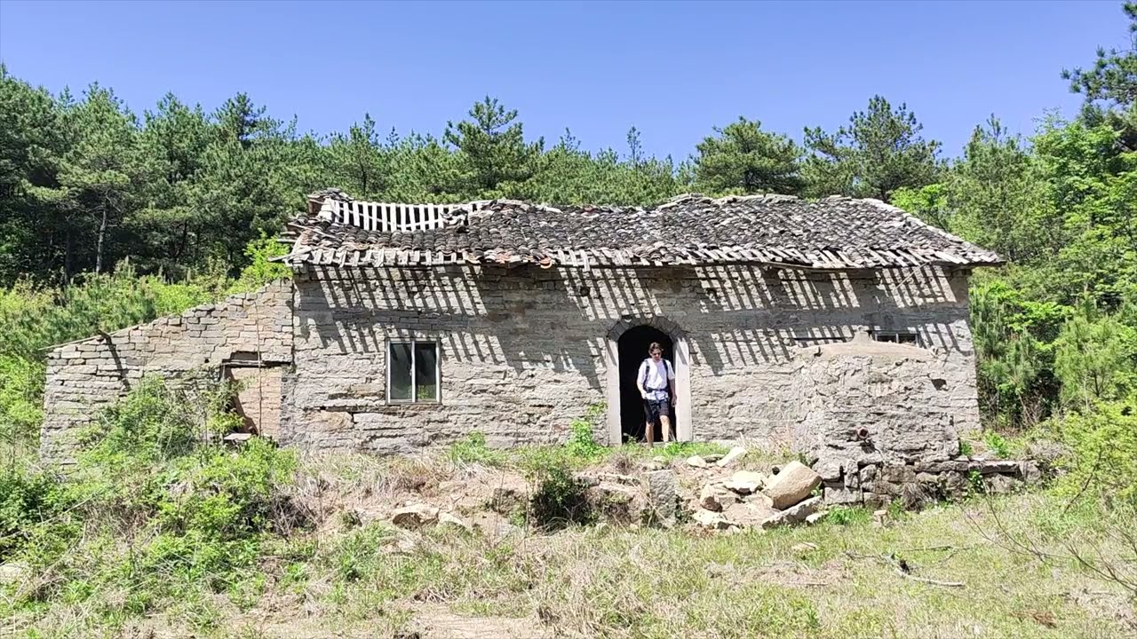 Walking Ancient Paths: Zen Hiking in Rural China