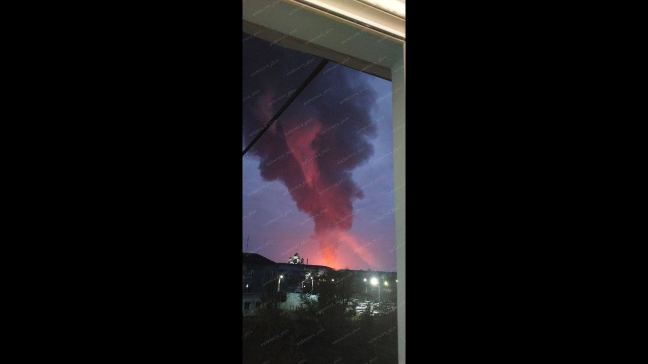 Another Big Drone Strike Hits Novokuybyshevsk Oil Refinery in Samara
