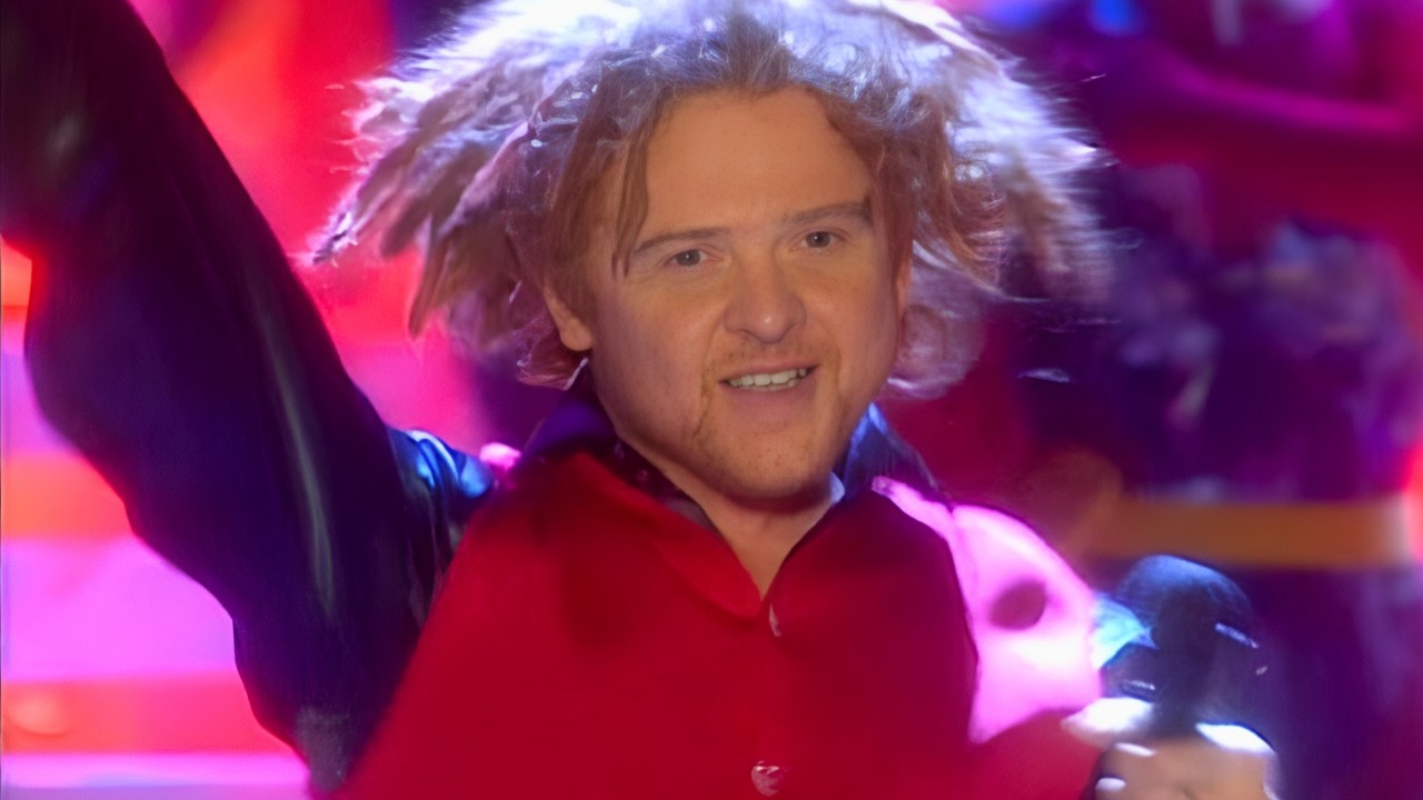 Simply Red – Fairground (Live at the BRIT Awards 1996)