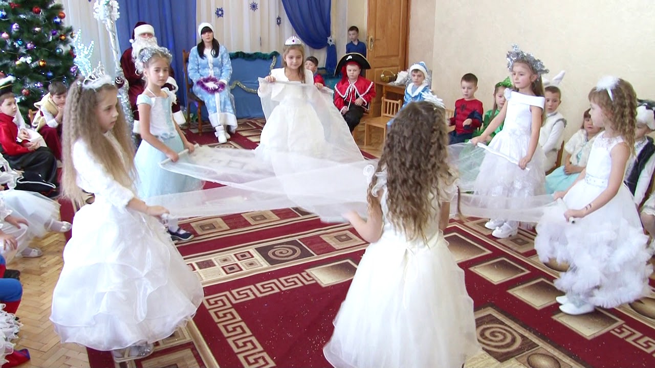 Танець сніжинок