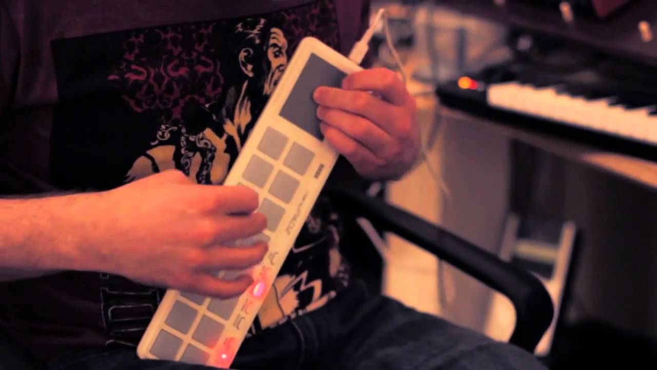 How to play a Korg NanoPad2 (feat Memorecks)