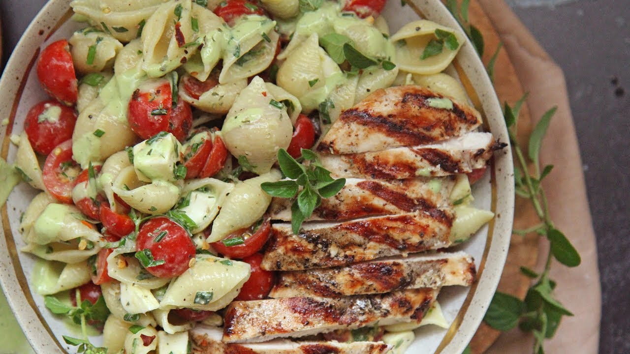 Caprese Chicken Pasta Salad