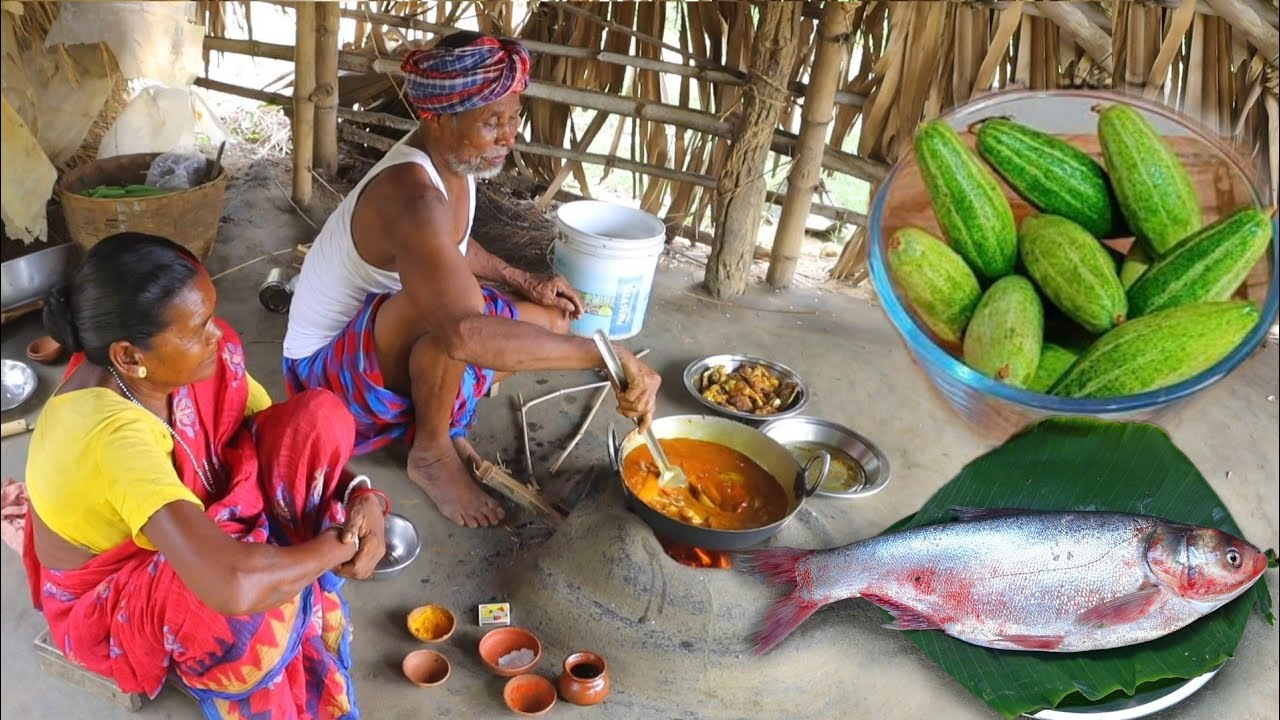 SILVER FISH CURRY WITH PARWAL recipe cooking by our santali tribe grandmaa for lunch