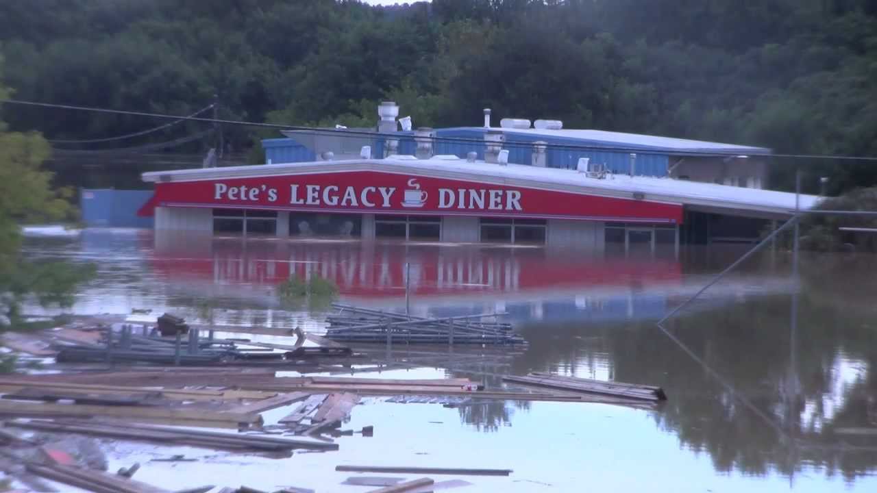 Flooding In Vestal and Binghamton New York (2011 Footage)