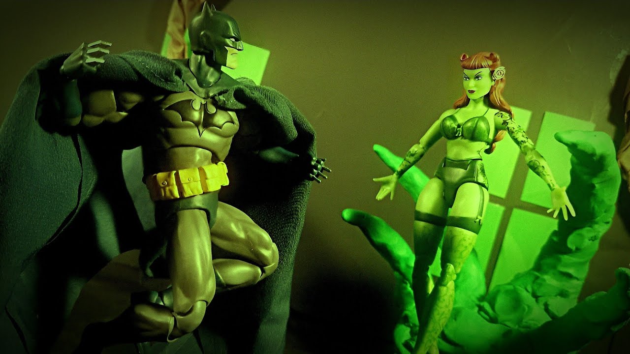 Batman vs Poison Ivy (Stop Motion)