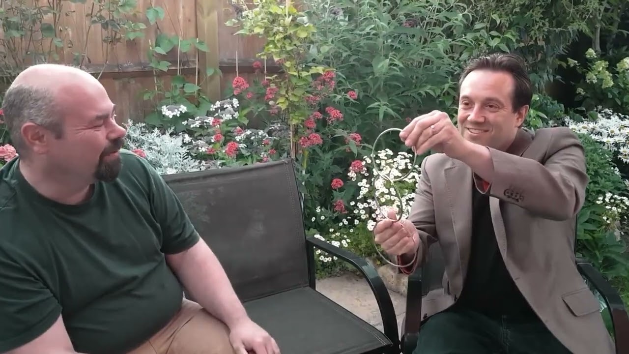 GIR Ring Set GOLD by Matthew Garrett Magic Trick Demo 1