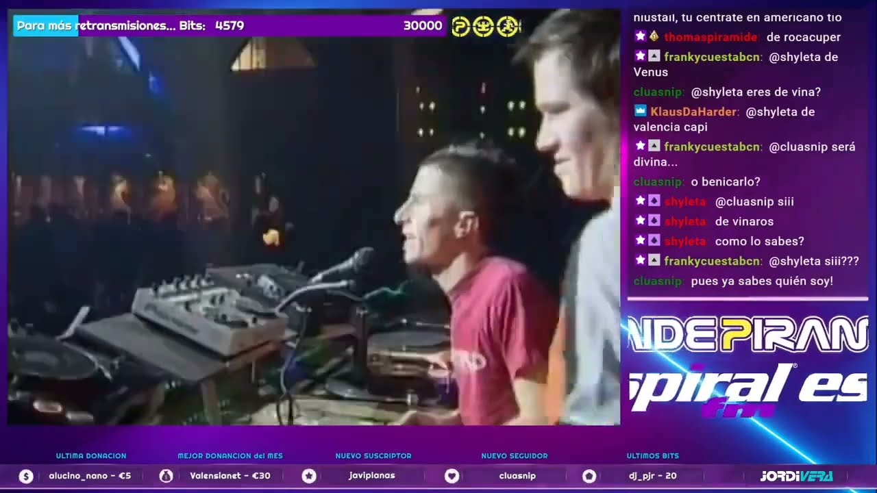 Sesión de David Max en el 8o aniversario Piramide cabanes