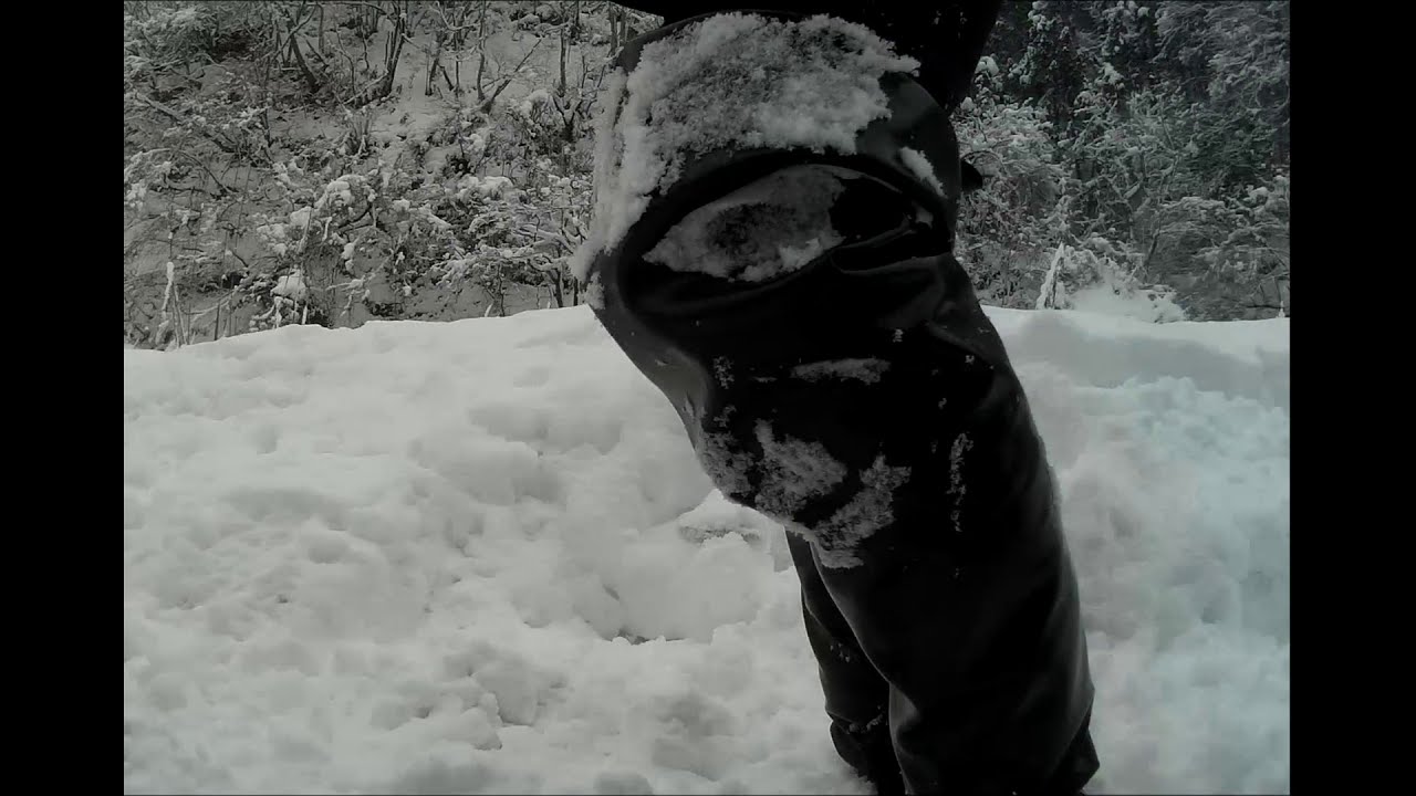 32 Acquo boots snow test