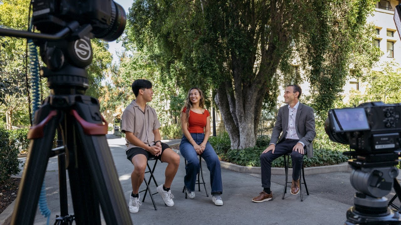 President Levin in conversation with Ava Brown, ’26, and Josh Bahk, ’27