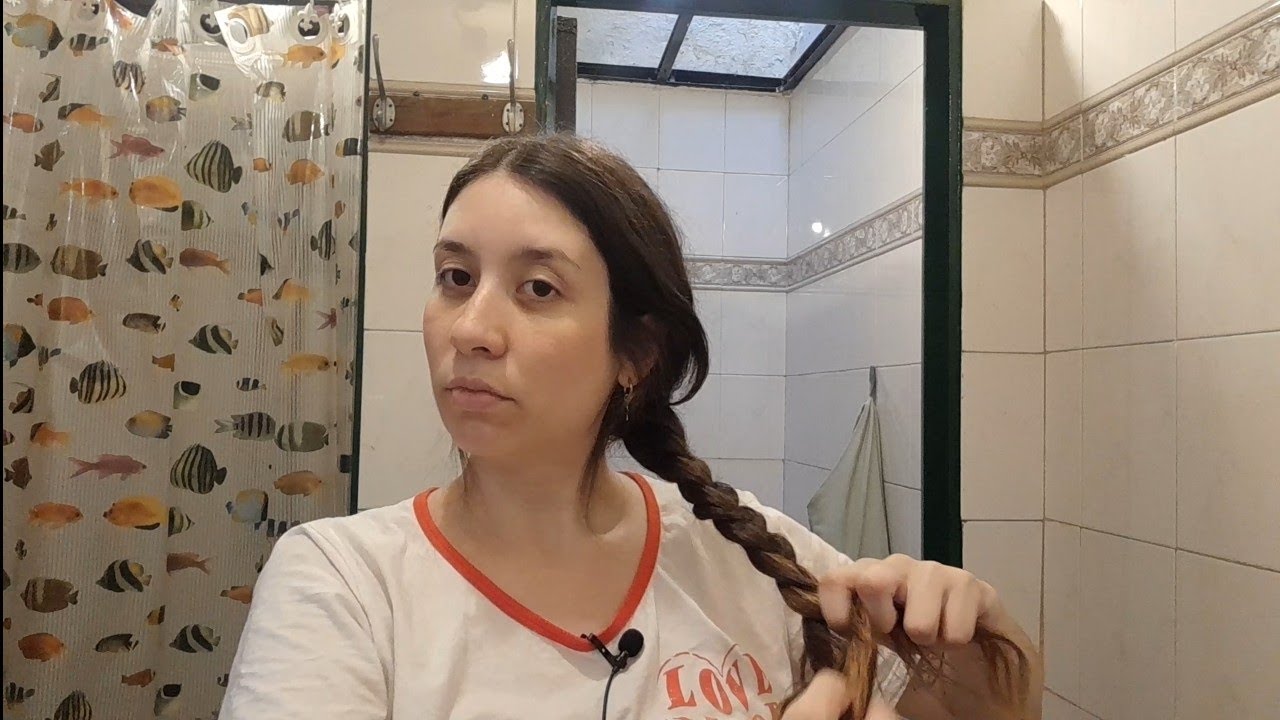 ASMR - Peinandome ♡ susurros ♡ planchita de pelo