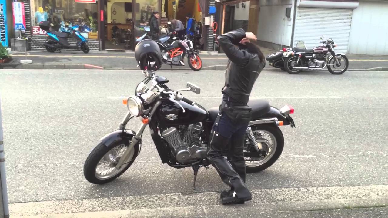 山形県酒田市バイク屋 鈴木モータース 女性ライダー ONDA VRX400