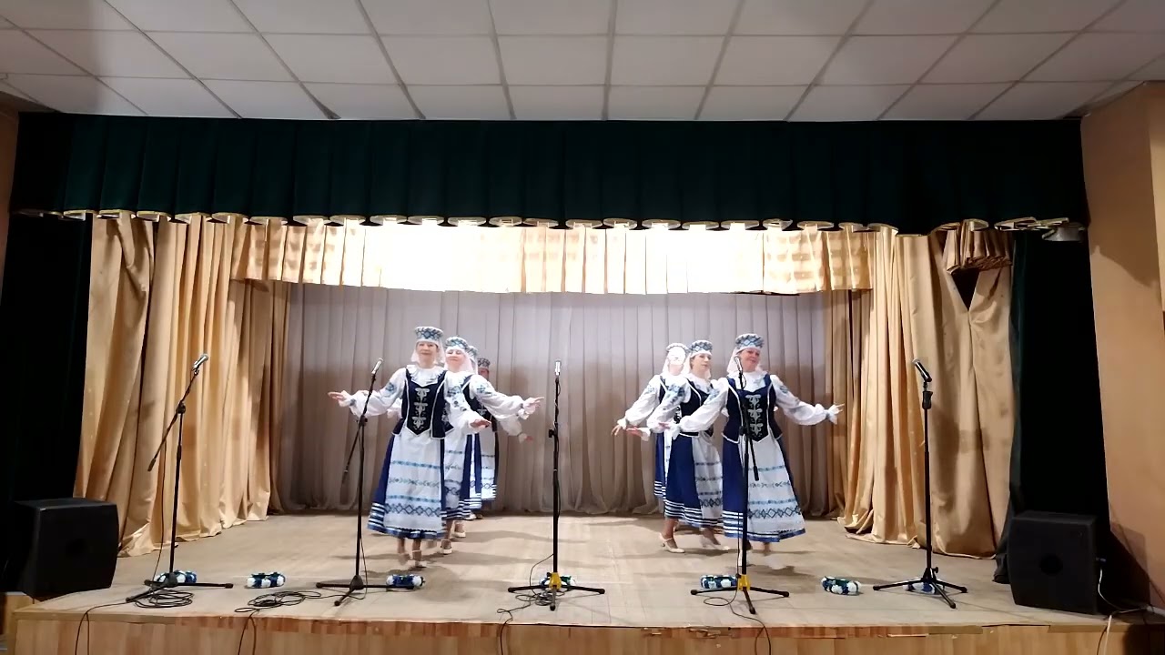 Отчетный концерт народного ансамбля народной песни 
