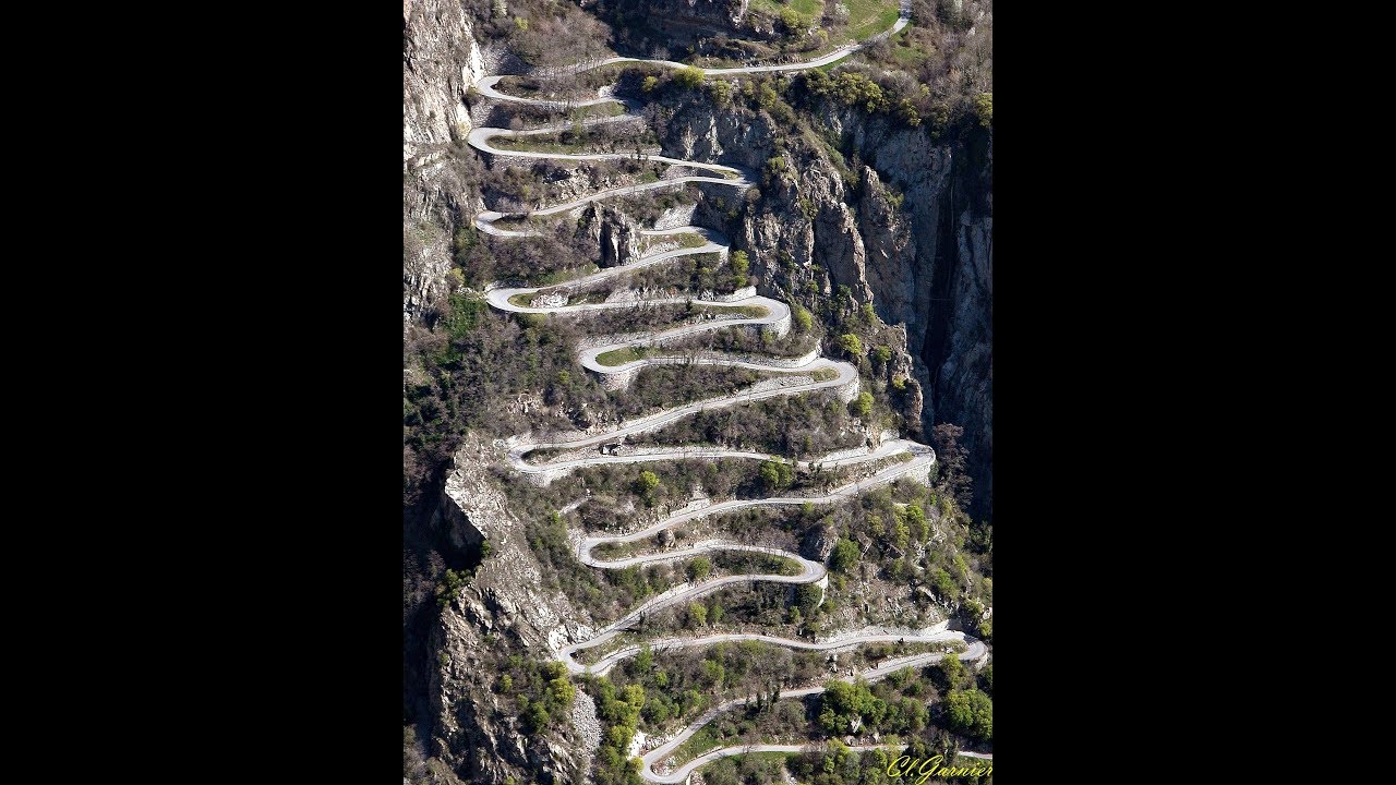 Lacets de Montvernier