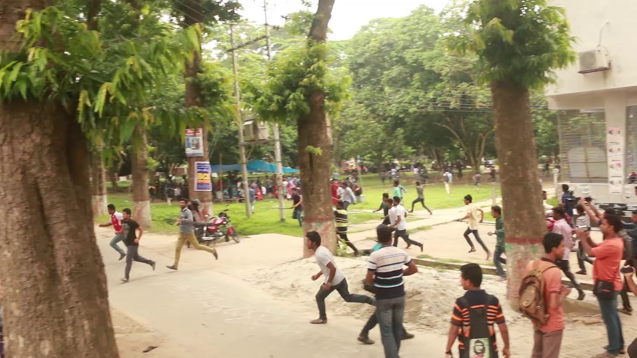 Quota Reform Movement &lsquo;BCL men&rsquo; attack Rajshahi University students