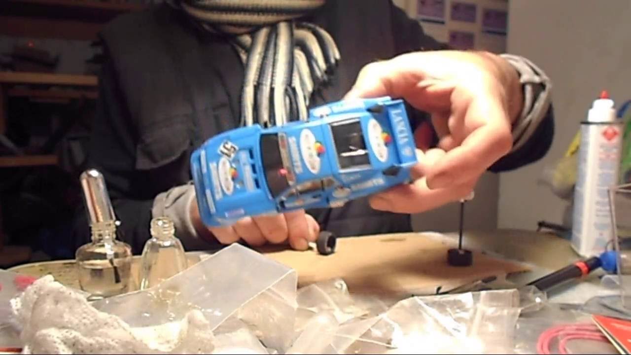~ My preferred method of *gluing* tyres to metal / alloy/ plastic wheels ~