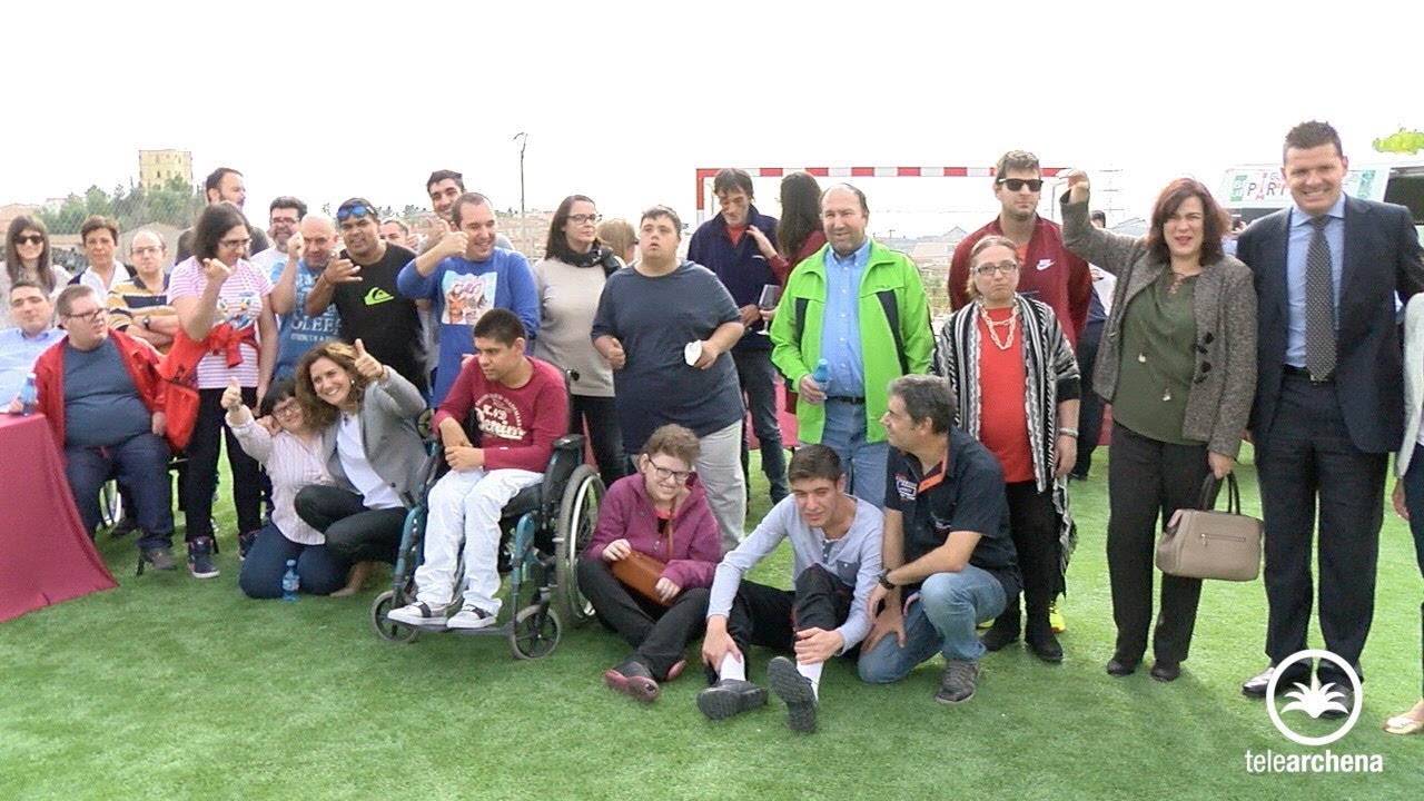 Entrega de Vehículo Adaptado Llano del Barco gracias a la colaboración
